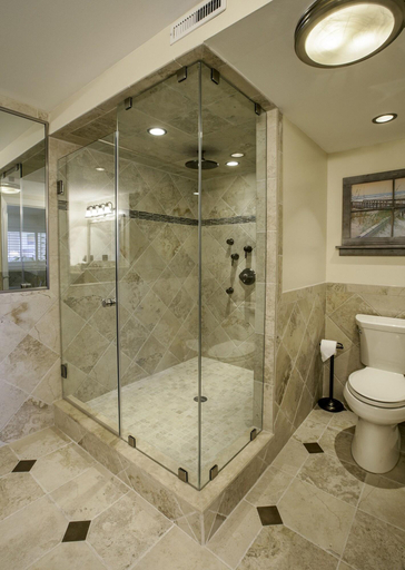 Bathroom 5, Shutters On The Banks, Dare
