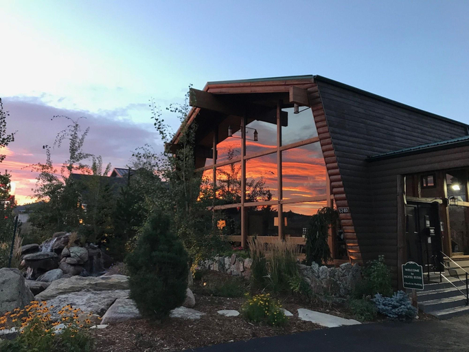 Exterior & Views 2, Hotel Estes, Larimer