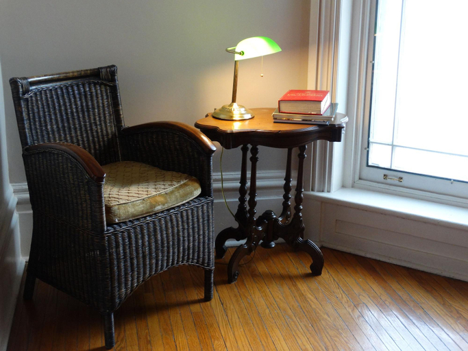 Public Area 3, Hochelaga Inn, Frontenac
