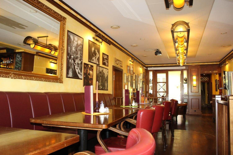 Public Area, Cafe-Restaurant Amadeus, Region Hannover