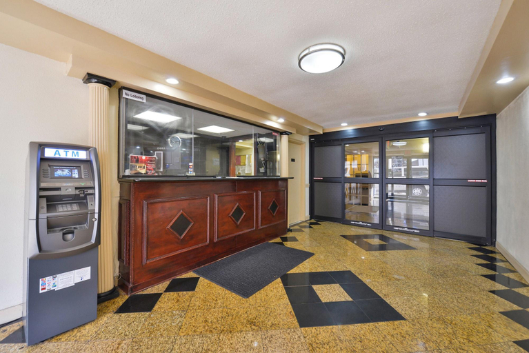 Public Area 2, Red Carpet Inn Newark Irvington, NJ, Newark