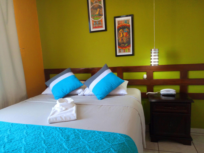 Bedroom 3, Hotel Tazumal House, Mejicanos