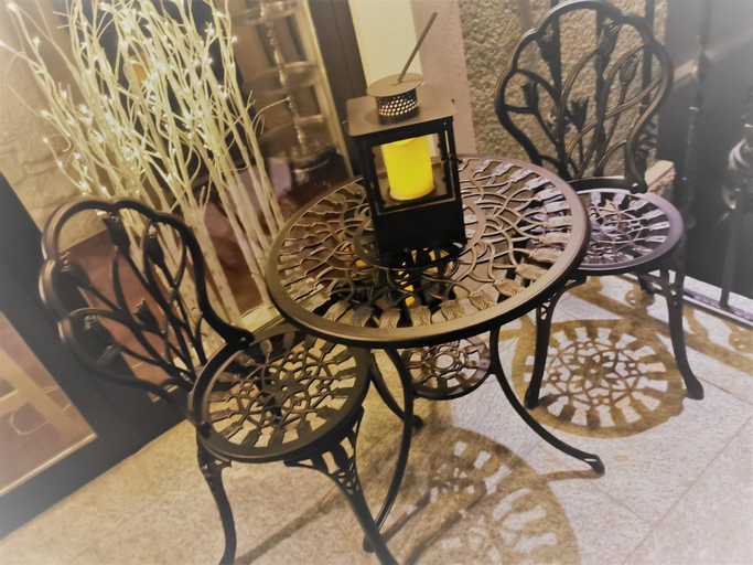 Public Area 2, Franziska, Straubing