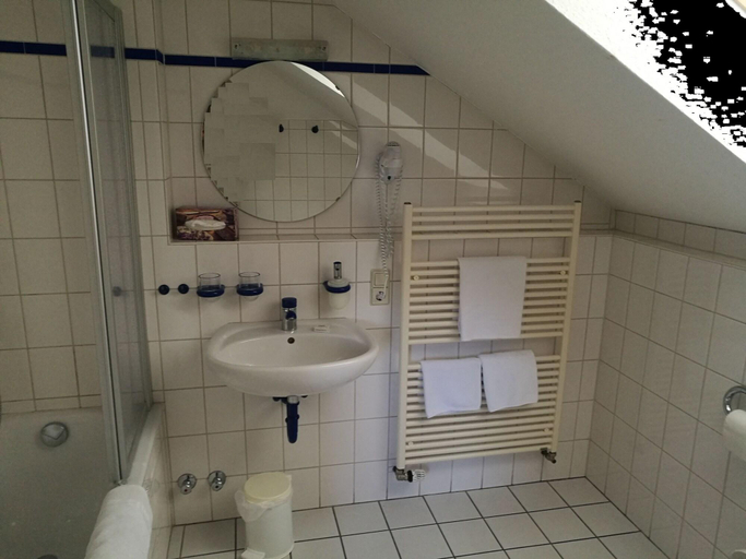 Bathroom 4, Sonne, Ortenaukreis