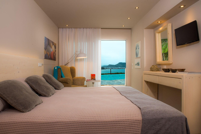 Bedroom 3, Ionian Hill Studios, Ionian Islands