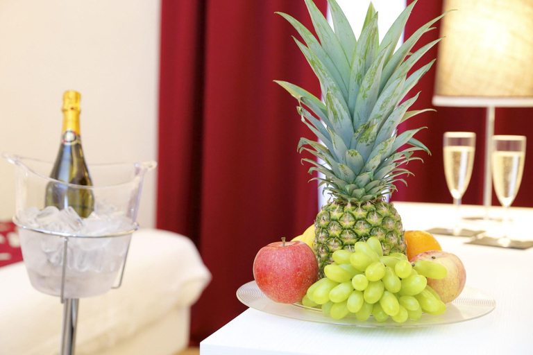 Food & Drinks 5, Tullia And Prisca Relais Guest House, Rome