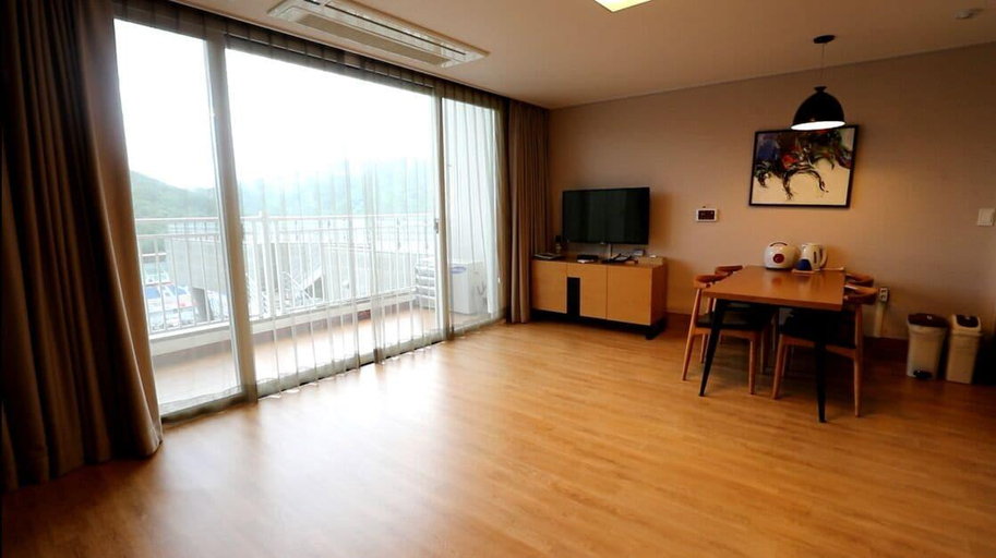 Bedroom, INJE Speedium Hotel & Resort, Inje