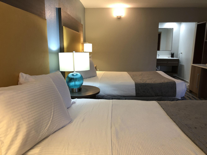 Bedroom 3, Budgetel Inn & Suites, Shelby