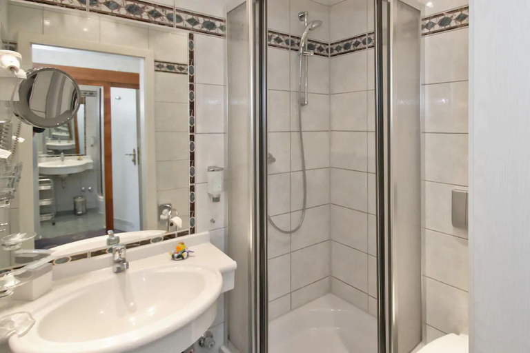 Bathroom 4, SEETELHOTEL Hotel Esplanade, Vorpommern-Greifswald