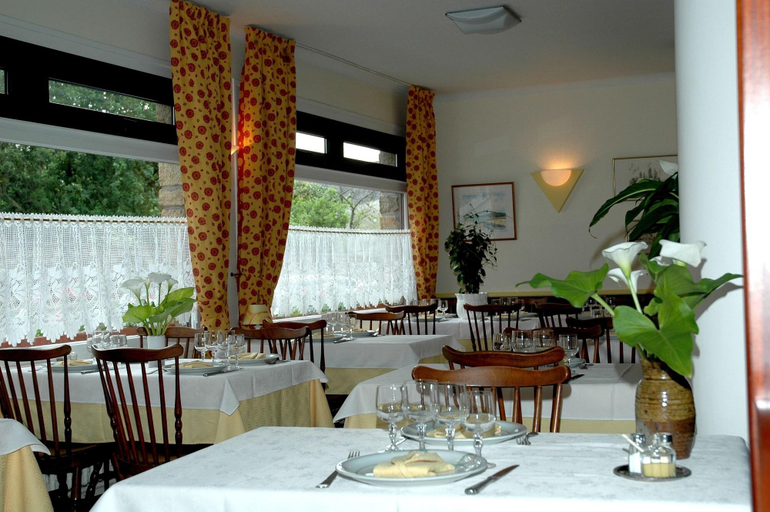 Others, Hotel La Maison des Dunes, Aveyron