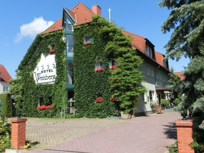 Exterior & Views 2, Hotel Weinberg, Rostock