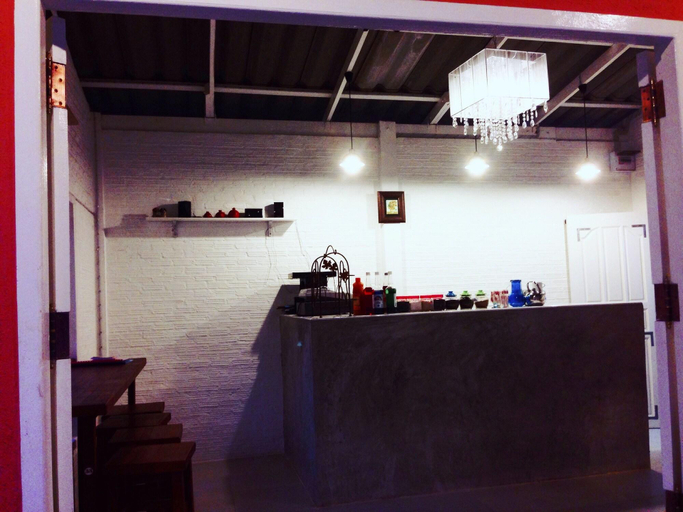 Public Area 2, Le Bar Tarry Hotel, Tha Li