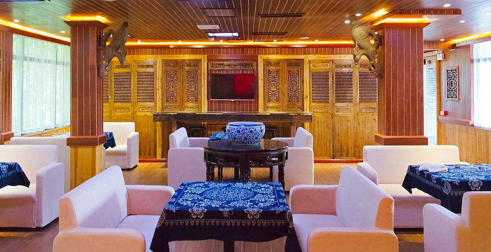Public Area 2, Yangshuo Li River Lodge, Guilin