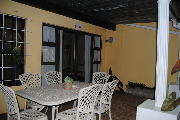 Bedroom 3, Leopard Tree Lodge, Umkhanyakude