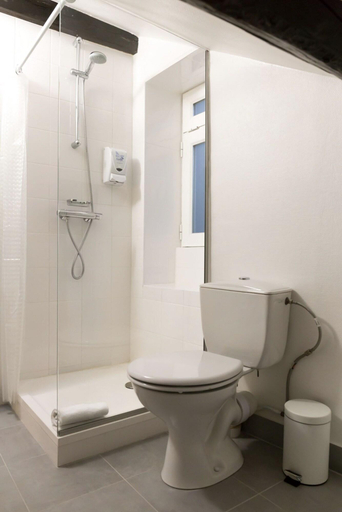 Bathroom 4, Dwin, Paris