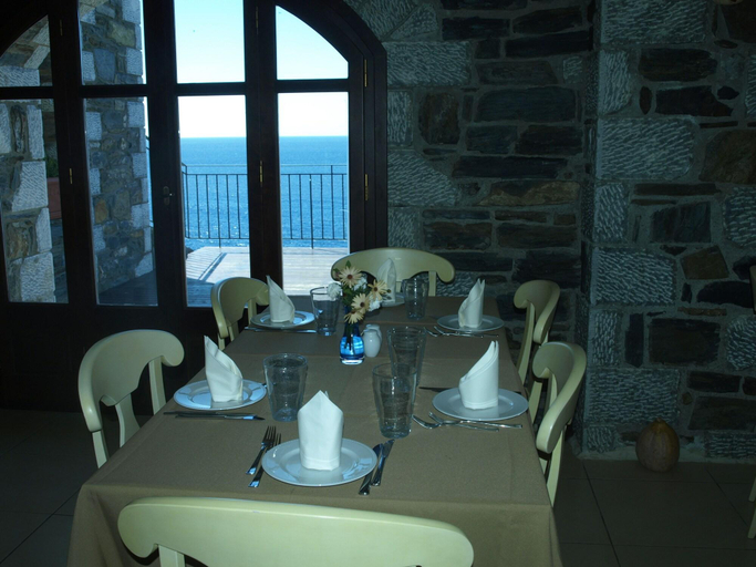 Food & Drinks 5, Porto Mani Suites, Peloponnese