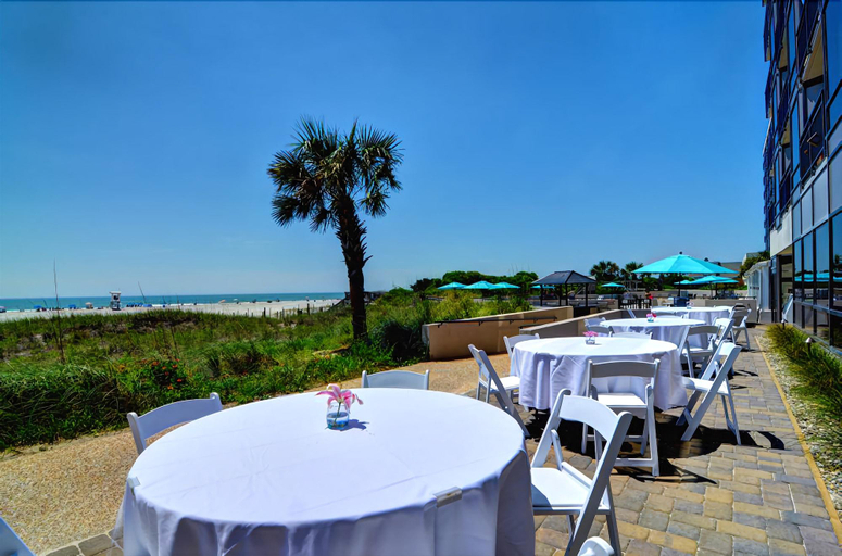 Food & Drinks 5, Shell Island Resort - All Oceanfront Suites, New Hanover