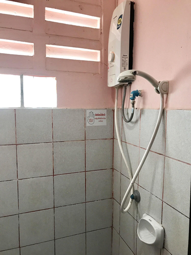 Bathroom 4, Ponlaan Apartment, Muang Nakhon Ratchasima