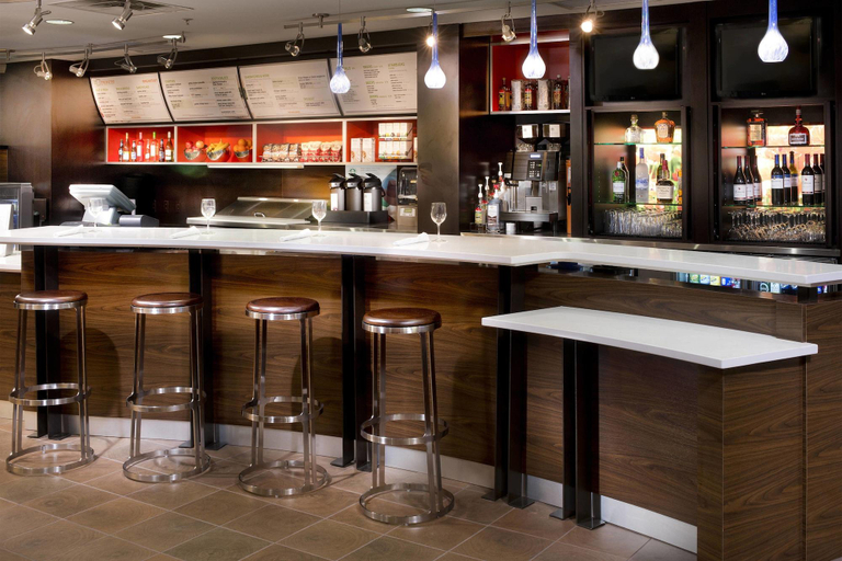 Food & Drinks 2, Courtyard by Marriott Collierville, Shelby