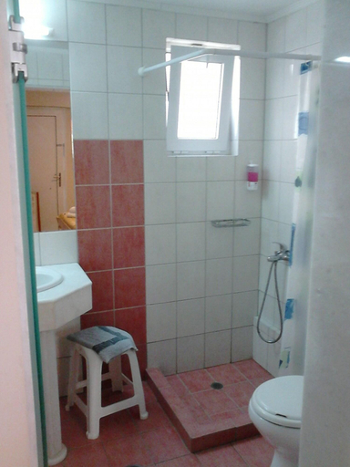 Bathroom 4, Frini Hotel, Peloponnese