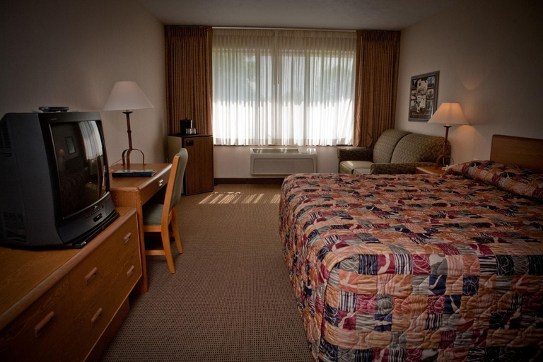 Bedroom 3, Evergreen Resort, Wexford