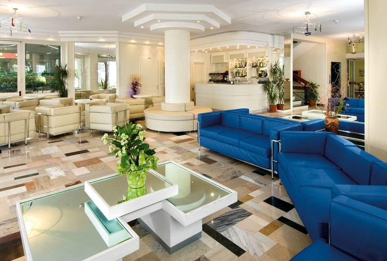 Public Area 3, Hotel Prestige, Rimini