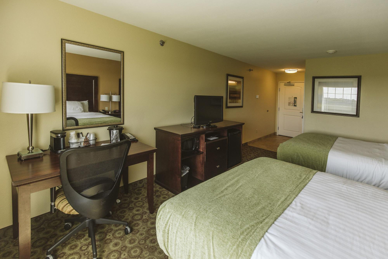 Bedroom 4, La Quinta Inn & Suites by Wyndham Minot, Ward