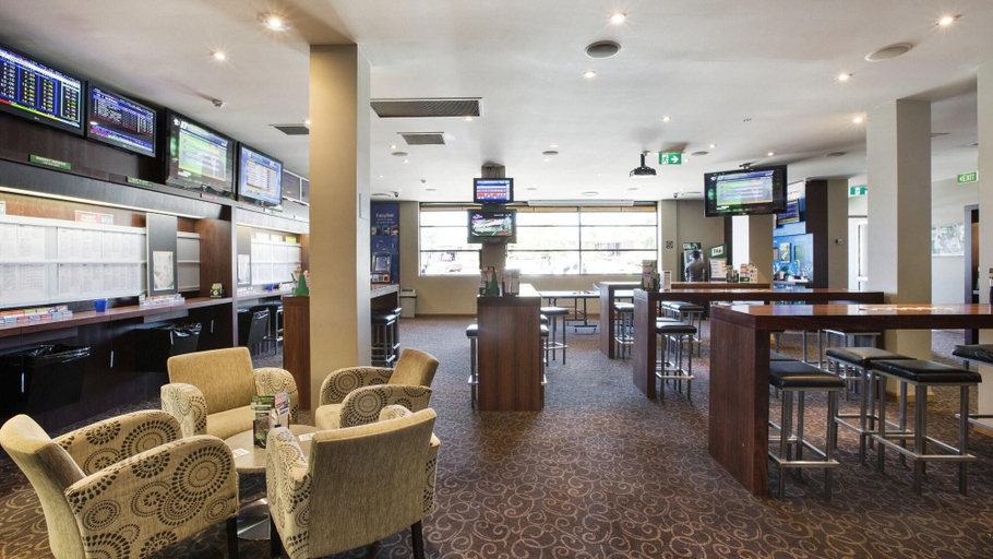 Public Area 3, Nightcap at Pritchards Hotel, Fairfield - East
