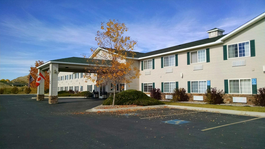Exterior & Views 1, Fairbridge Inn Express, Beaverhead
