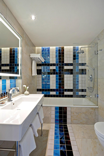 Bathroom 5, AALERNHÜS hotel & spa, Nordfriesland
