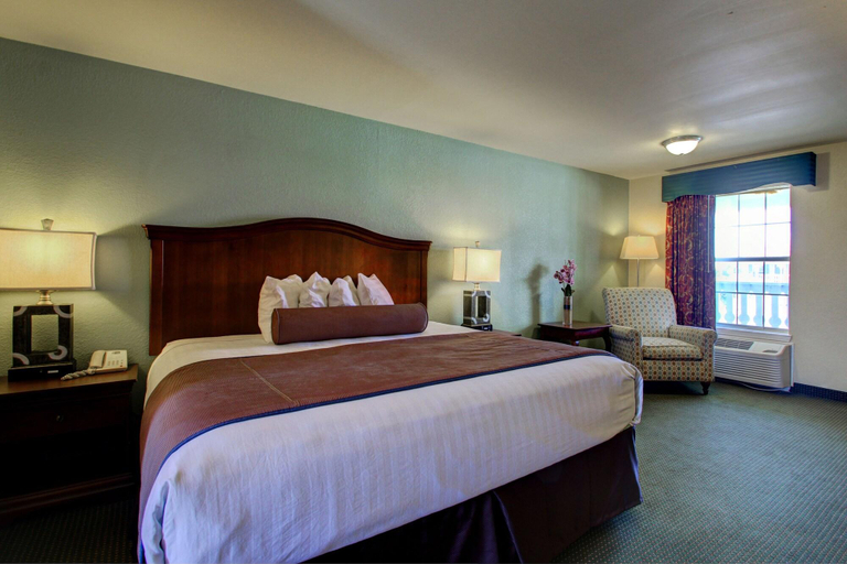 Bedroom 3, Key West Inn Tunica, Tunica