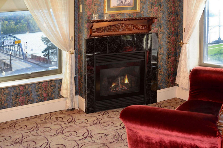 Public Area, Water Street Inn, Washington