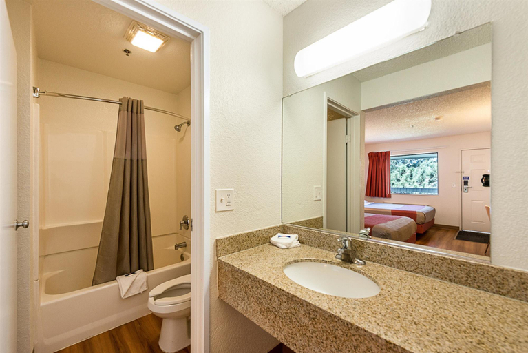 Bathroom 3, Motel 6 Reno Airport Sparks, Washoe