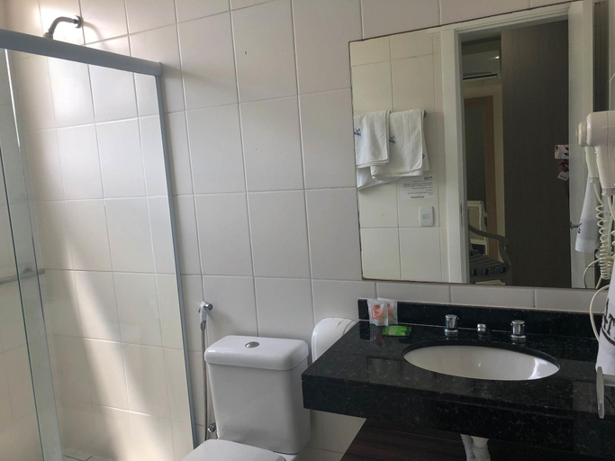 Bathroom 4, Athos Hotel, Teresópolis