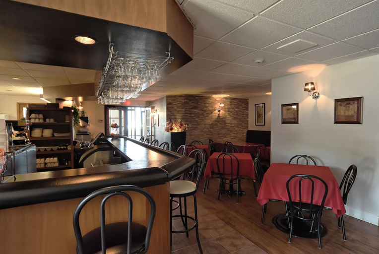 Food & Drinks 5, Ha Tel Le Floral, La Région-Sherbrookoise