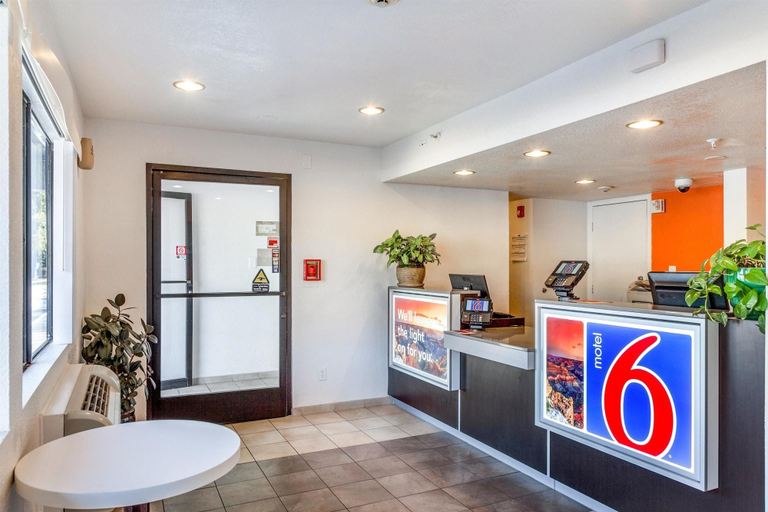 Public Area 2, Motel 6 Phoenix, AZ - West, Maricopa