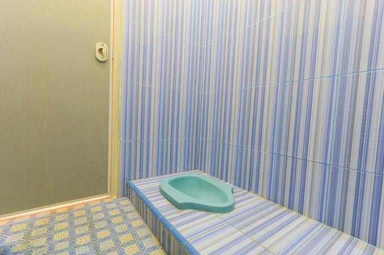 Bedroom 5, SPOT ON 2378 Omah Nusantara Homestay (tutup sementara), Lumajang