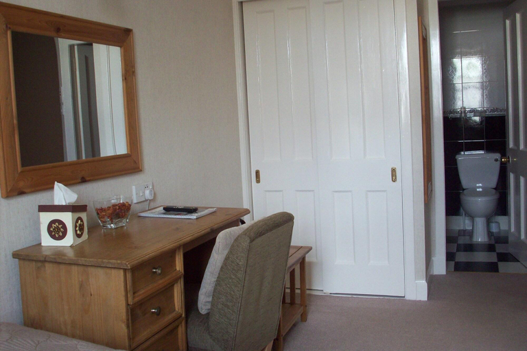 Bedroom 3, Lairg Highland Hotel, Highland