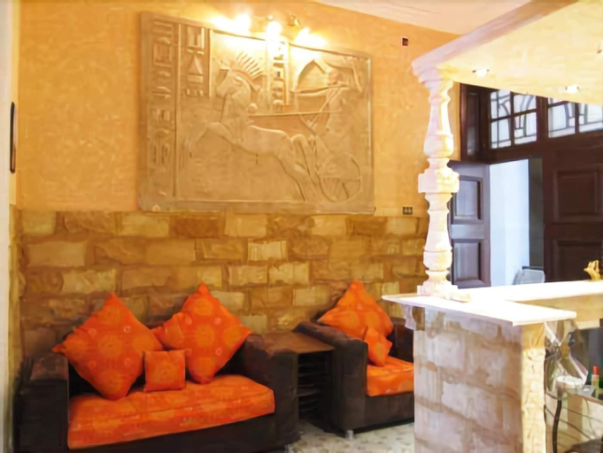 Traveler's House Hotel, Qasr an-Nil