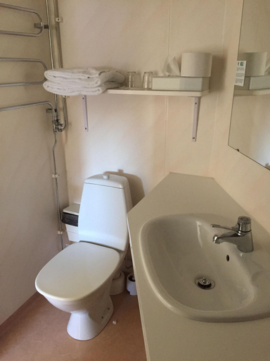 Bathroom 4, Hotell E-10, Kiruna