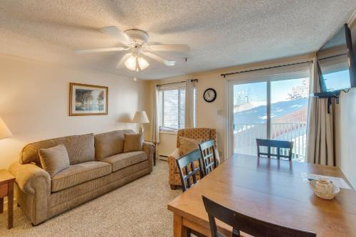 Stroll to Slopes, Village Area, Ski in-out MtLodge 241, Pocahontas