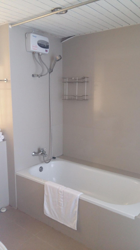 Bathroom 3, Sammuk Resort, Muang Chon Buri