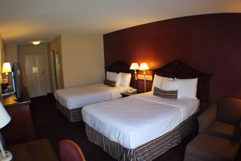 Bedroom 4, The Garden Inn, Elkhart