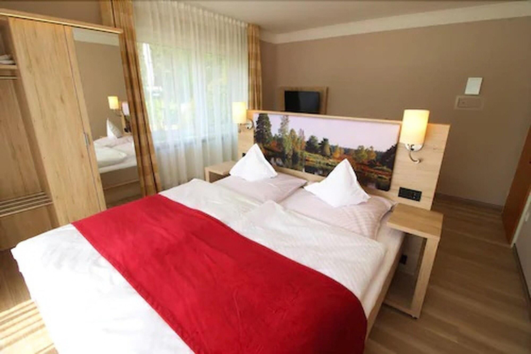 Bedroom 4, Landhotel Helms, Celle