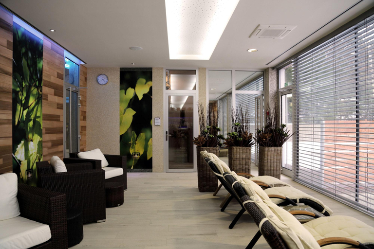 Public Area 3, Hotel Jezerka, Chrudim