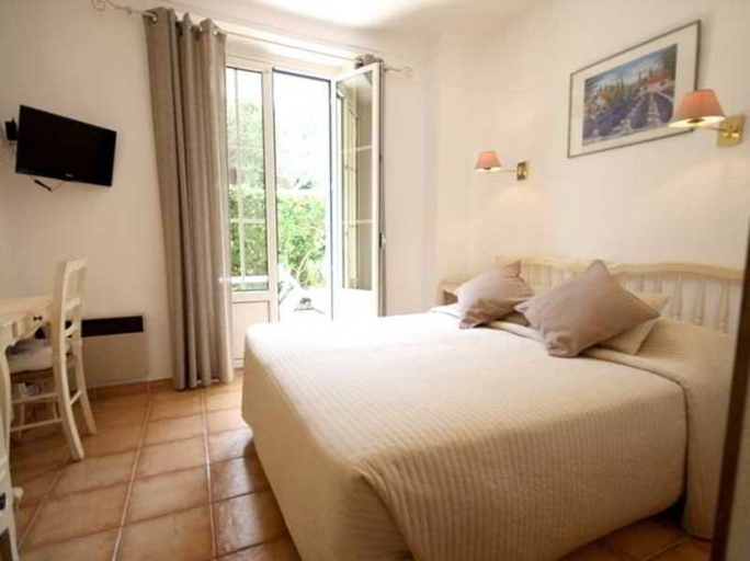 Bedroom 4, Hotel Beau Site, Alpes-Maritimes
