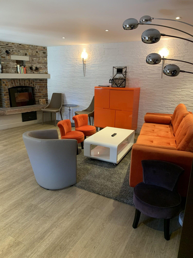 Public Area 2, Au Cheval Blanc, Haut-Rhin