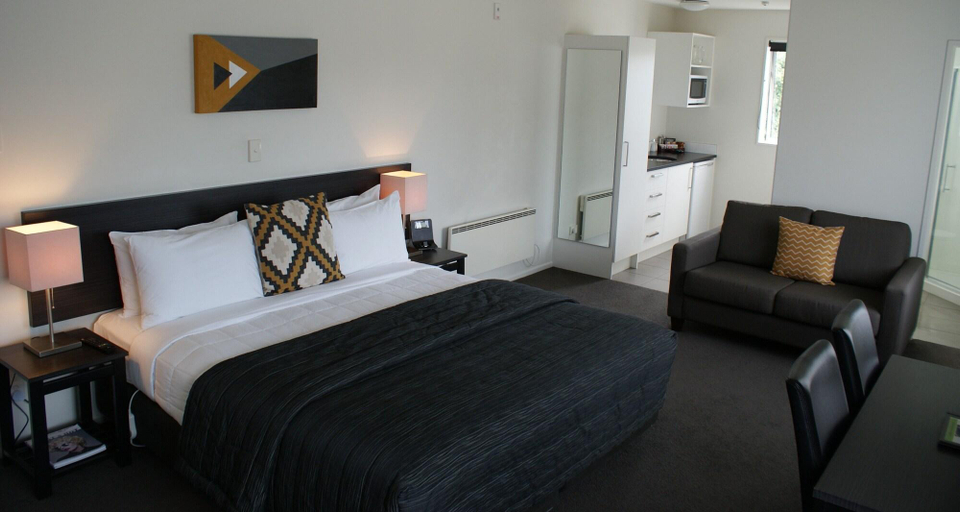 Bedroom 2, Airport Palms Motel, Christchurch