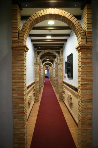 Public Area 2, Balneario San Andrès, Jaén
