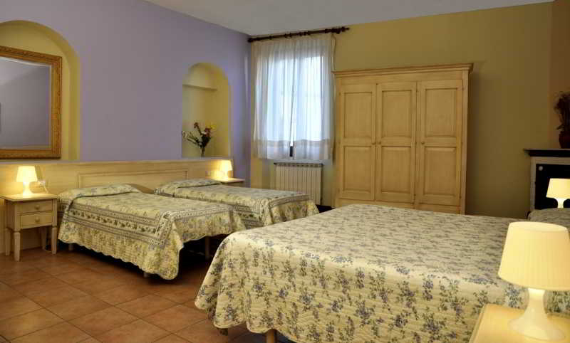 Bedroom 4, Hotel Regina, Florence